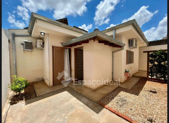 Imagem Casa com 3 Quartos à Venda, 174 m² em Jardim Aeroporto - Bauru Imagem Casa com 3 Quartos à Venda, 174 m² em Jardim Aeroporto - Bauru