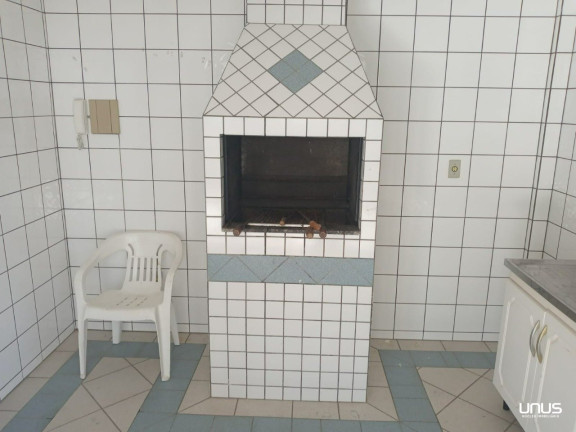 Imagem Apartamento com 2 Quartos à Venda, 61 m² em Abraão - Florianópolis