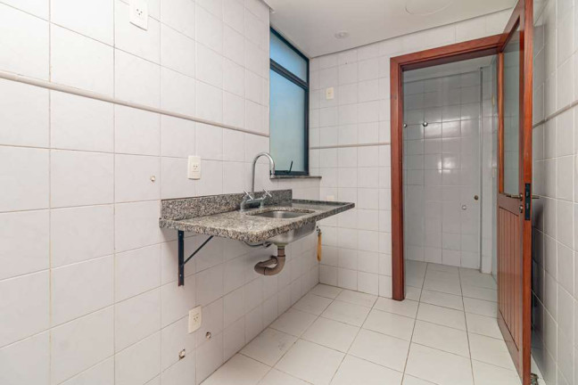 Imagem Apartamento com 2 Quartos à Venda, 66 m² em Petrópolis - Porto Alegre Imagem Apartamento com 2 Quartos à Venda, 66 m² em Petrópolis - Porto Alegre