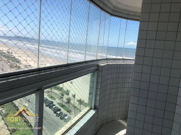 Imagem Imóvel com 3 Quartos à Venda, 120 m² em Maracanã - Praia Grande Imagem Imóvel com 3 Quartos à Venda, 120 m² em Maracanã - Praia Grande