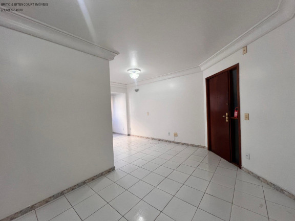 Imagem Imóvel com 3 Quartos à Venda, 80 m² em Pituba - Salvador Imagem Imóvel com 3 Quartos à Venda, 80 m² em Pituba - Salvador