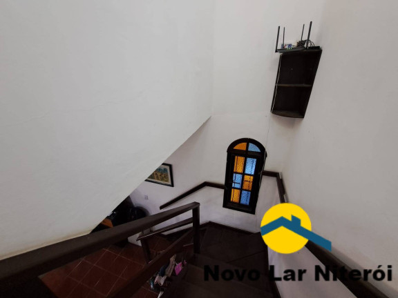 Imagem Casa com 4 Quartos à Venda, 210 m² em Parque Nanci - Maricá Imagem Casa com 4 Quartos à Venda, 210 m² em Parque Nanci - Maricá