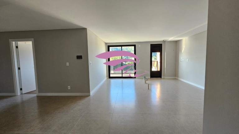 Imagem Imóvel com 3 Quartos à Venda, 115 m² em Fazenda - Itajaí Imagem Imóvel com 3 Quartos à Venda, 115 m² em Fazenda - Itajaí