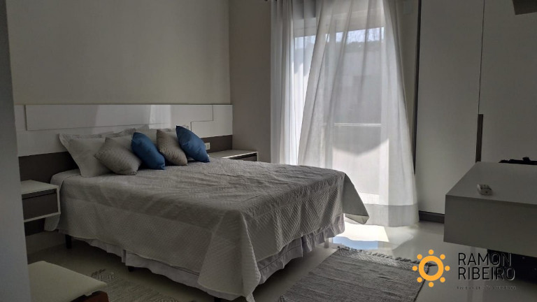 Imagem Imóvel com 5 Quartos à Venda, em Riviera - Bertioga Imagem Imóvel com 5 Quartos à Venda, em Riviera - Bertioga