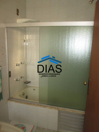 Imagem Casa com 3 Quartos à Venda, 196 m² em Vila Furlan - Araraquara Imagem Casa com 3 Quartos à Venda, 196 m² em Vila Furlan - Araraquara