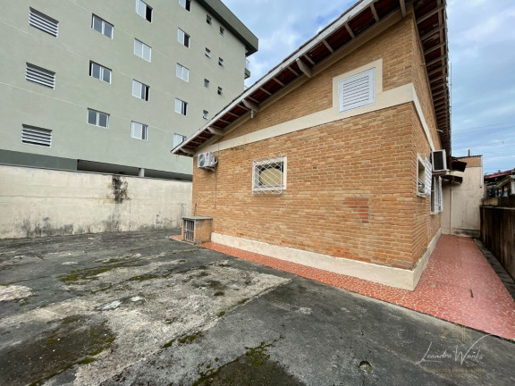 Imagem Casa com 3 Quartos à Venda, 189 m² em Centro - Ubatuba Imagem Casa com 3 Quartos à Venda, 189 m² em Centro - Ubatuba