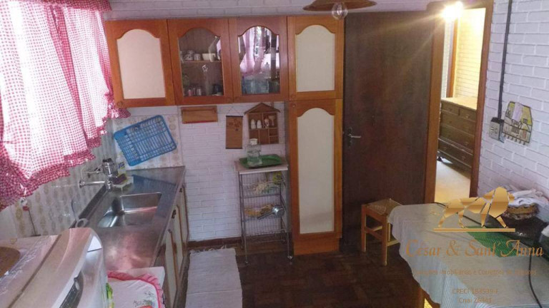 Imagem Casa com 3 Quartos à Venda, 220 m² em Campos Do Jordão Imagem Casa com 3 Quartos à Venda, 220 m² em Campos Do Jordão