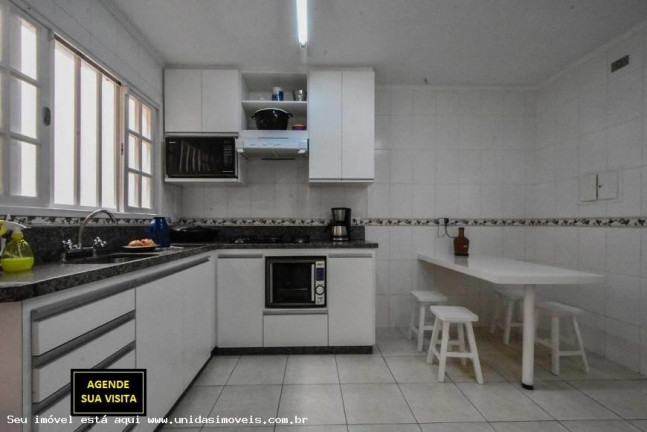 Imagem Casa com 4 Quartos à Venda, 160 m² em Interlagos - São Paulo