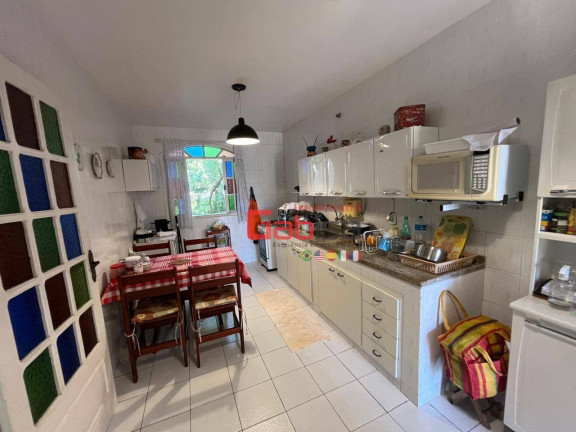 Imagem Casa com 5 Quartos à Venda, 145 m² em Ogiva - Cabo Frio