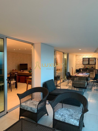 Imagem Imóvel com 4 Quartos à Venda, 244 m² em Belvedere - Belo Horizonte Imagem Imóvel com 4 Quartos à Venda, 244 m² em Belvedere - Belo Horizonte