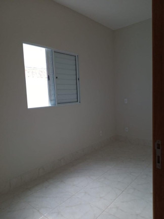 Imagem Casa com 2 Quartos à Venda, 64 m² em Residencial Estoril - Taubaté Imagem Casa com 2 Quartos à Venda, 64 m² em Residencial Estoril - Taubaté