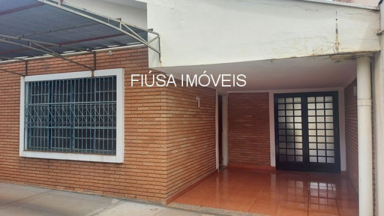 Casa com 3 Quartos à Venda,  em Jardim Irajá - Ribeirão Preto