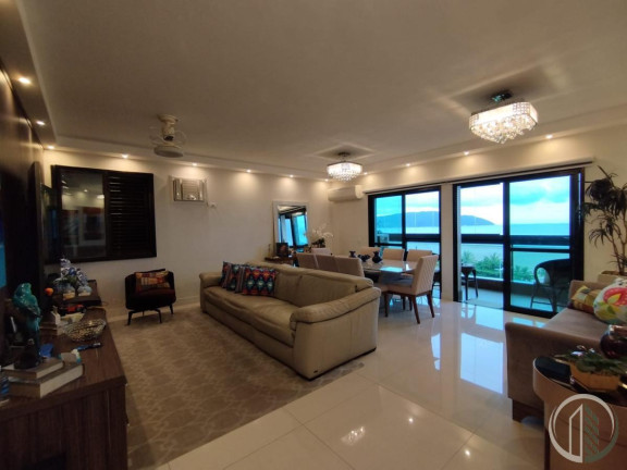 Imagem Apartamento com 3 Quartos à Venda, 184 m² em Pompéia - Santos