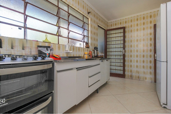 Imagem Casa com 4 Quartos à Venda, 173 m² em Espírito Santo - Porto Alegre Imagem Casa com 4 Quartos à Venda, 173 m² em Espírito Santo - Porto Alegre