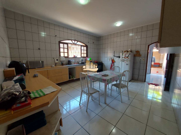 Imagem Casa com 3 Quartos à Venda, 178 m² em Sítio Do Campo - Praia Grande Imagem Casa com 3 Quartos à Venda, 178 m² em Sítio Do Campo - Praia Grande