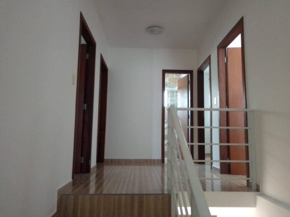 Imagem Casa com 4 Quartos à Venda, 240 m² em Balneário Piçarras Imagem Casa com 4 Quartos à Venda, 240 m² em Balneário Piçarras