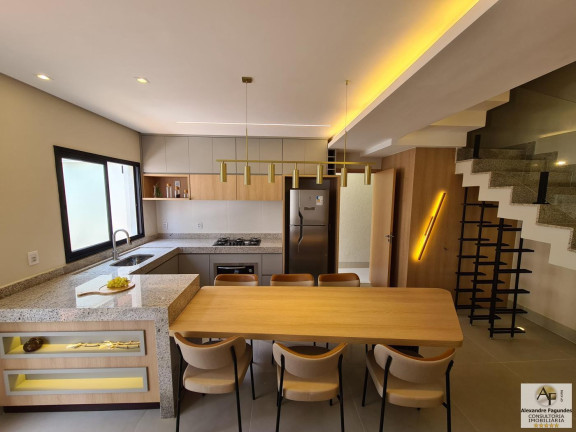 Imagem Casa com 3 Quartos à Venda, 185 m² em Setor Jaó - Goiânia Imagem Casa com 3 Quartos à Venda, 185 m² em Setor Jaó - Goiânia