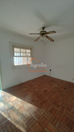 Imagem Casa com 3 Quartos à Venda, 300 m² em Jardim Longatto - Mogi Mirim Imagem Casa com 3 Quartos à Venda, 300 m² em Jardim Longatto - Mogi Mirim