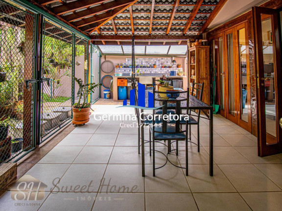Imagem Casa com 3 Quartos à Venda, 342 m² em Alphaville - Santana De Parnaíba Imagem Casa com 3 Quartos à Venda, 342 m² em Alphaville - Santana De Parnaíba
