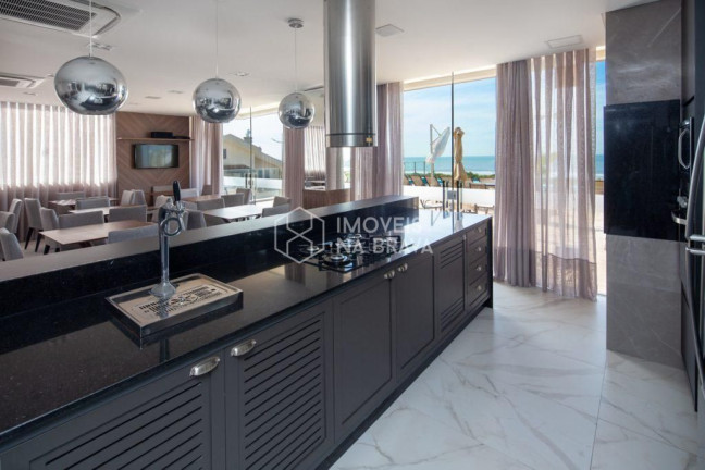 Imagem Apartamento com 3 Quartos à Venda, 143 m² em Centro - Navegantes