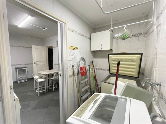 Imagem Apartamento com 3 Quartos para Alugar, 140 m² em Pitangueiras - Guarujá Imagem Apartamento com 3 Quartos para Alugar, 140 m² em Pitangueiras - Guarujá