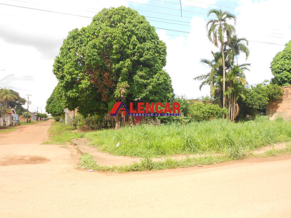 Terreno à Venda, 360 m² em Tiradentes - Porto Velho