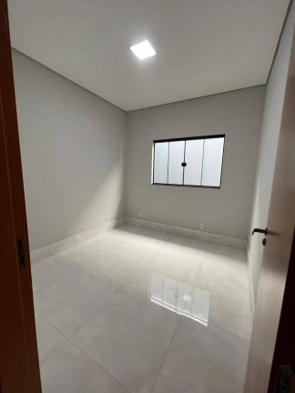 Imagem Casa com 3 Quartos à Venda, 76 m² em Cuiabá Imagem Casa com 3 Quartos à Venda, 76 m² em Cuiabá
