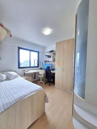 Imagem Apartamento com 4 Quartos à Venda, 144 m² em Barra Da Tijuca - Rio De Janeiro