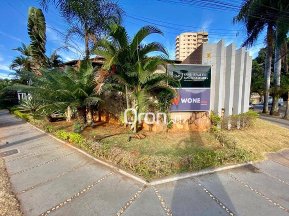 Sobrado com 4 Quartos à Venda, 222 m² em Setor Nova Suiça - Goiânia