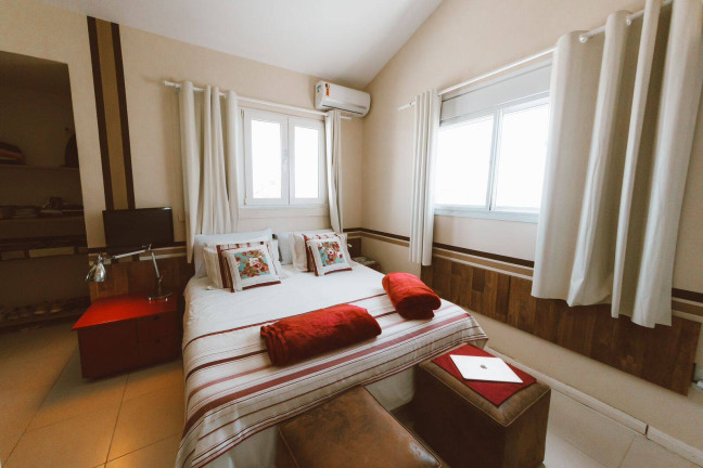 Imagem Cobertura com 4 Quartos à Venda, 230 m² em Jurerê Internacional - Florianópolis