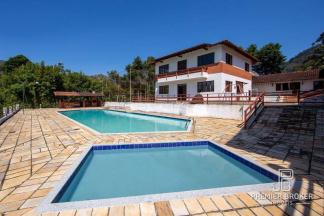 Imagem Casa com 4 Quartos à Venda, 182 m² em Alto - Teresópolis Imagem Casa com 4 Quartos à Venda, 182 m² em Alto - Teresópolis