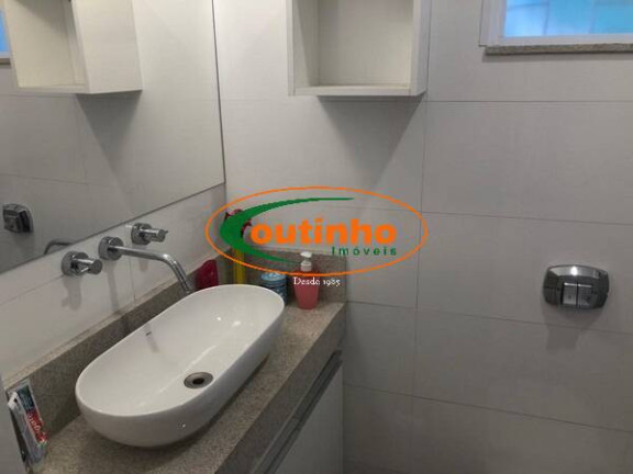 Imagem Casa com 4 Quartos à Venda, 160 m² em Tijuca - Rio De Janeiro Imagem Casa com 4 Quartos à Venda, 160 m² em Tijuca - Rio De Janeiro