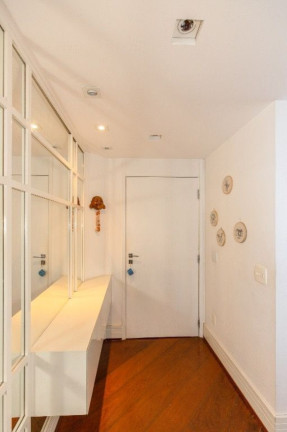 Imagem Imóvel com 3 Quartos à Venda, 120 m² em Moema - São Paulo Imagem Imóvel com 3 Quartos à Venda, 120 m² em Moema - São Paulo