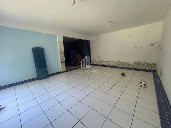 Imagem Chácara com 8 Quartos para Alugar, em Angola - Santa Branca Imagem Chácara com 8 Quartos para Alugar, em Angola - Santa Branca