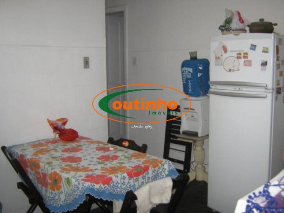 Imagem Casa com 8 Quartos à Venda, 385 m² em Tijuca - Rio De Janeiro Imagem Casa com 8 Quartos à Venda, 385 m² em Tijuca - Rio De Janeiro