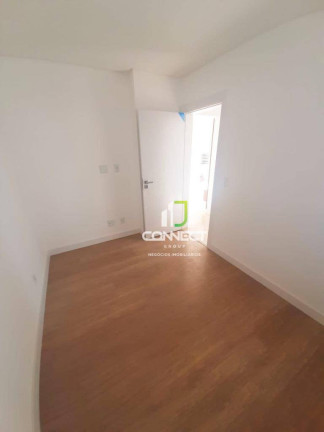 Imagem Apartamento com 2 Quartos à Venda, 64 m² em São João - Itajaí