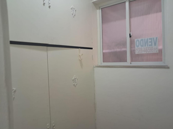 Imagem Apartamento com 2 Quartos à Venda,  em Laranjeiras - Rio De Janeiro