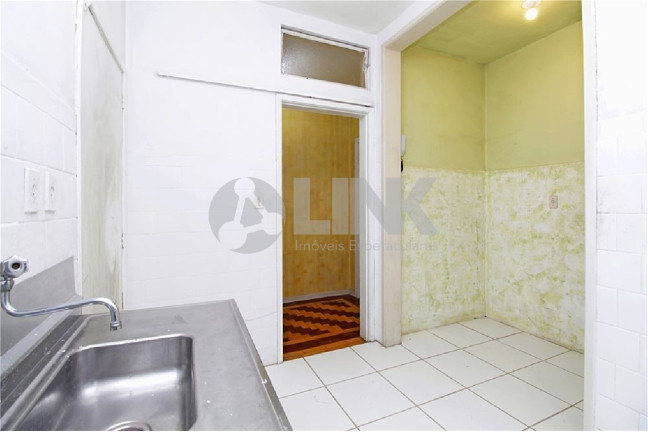 Imagem Apartamento com 2 Quartos à Venda, 67 m² em Santana - Porto Alegre