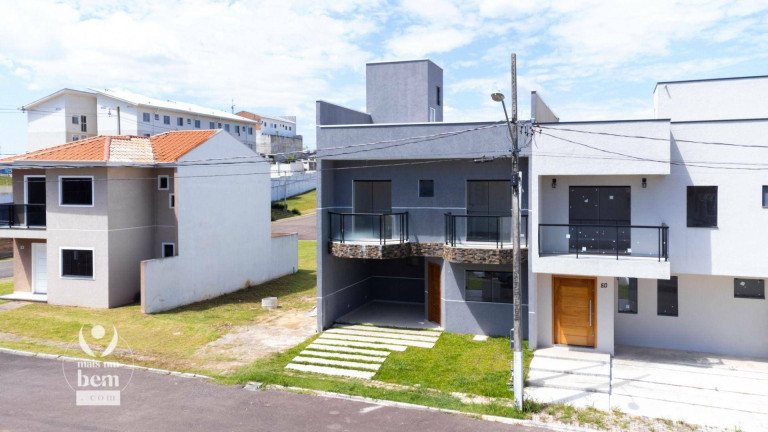 Imagem Sobrado com 3 Quartos à Venda, 132 m² em Campo De Santana - Curitiba Imagem Sobrado com 3 Quartos à Venda, 132 m² em Campo De Santana - Curitiba