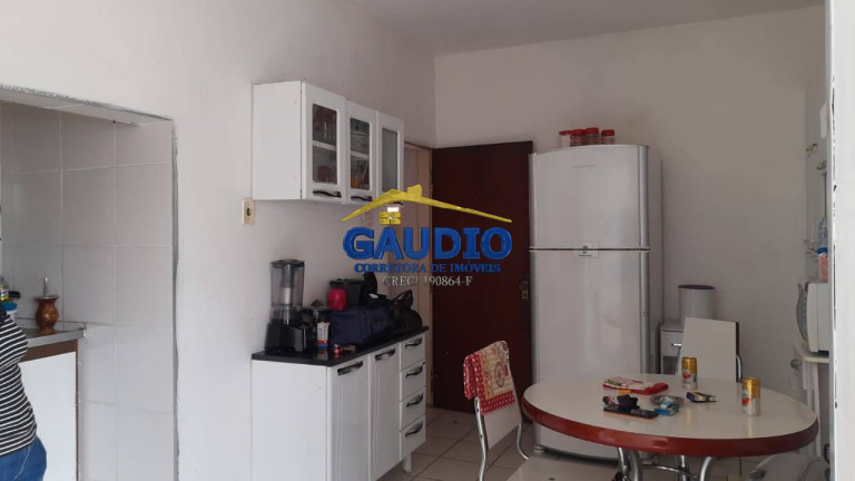 Imagem Casa com 6 Quartos à Venda, 140 m² em Jardim Martinica - São Paulo Imagem Casa com 6 Quartos à Venda, 140 m² em Jardim Martinica - São Paulo