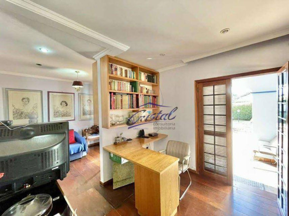 Imagem Casa com 6 Quartos à Venda, 528 m² em Granja Viana - Carapicuíba Imagem Casa com 6 Quartos à Venda, 528 m² em Granja Viana - Carapicuíba