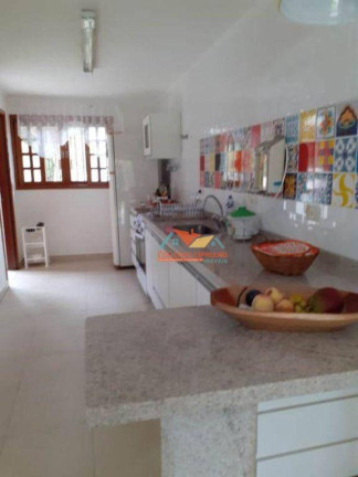 Imagem Casa com 3 Quartos à Venda, 196 m² em Cocanha - Caraguatatuba