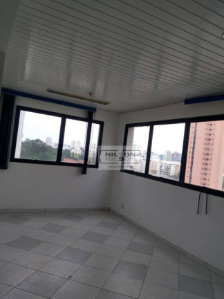 Sala Comercial à Venda, 35 m² em Chácara Santo Antônio - São Paulo