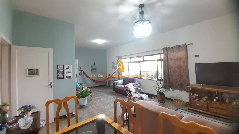 Imagem Casa com 3 Quartos à Venda, 250 m² em Instituto De Previdência - São Paulo Imagem Casa com 3 Quartos à Venda, 250 m² em Instituto De Previdência - São Paulo