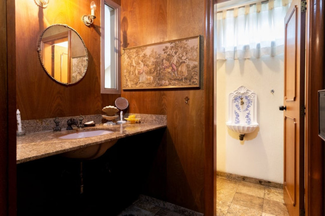 Imagem Casa com 4 Quartos à Venda, em Butantã - São Paulo Imagem Casa com 4 Quartos à Venda, em Butantã - São Paulo