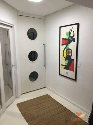 Imagem Casa com 6 Quartos à Venda,  em Massaguaçu - Caraguatatuba
