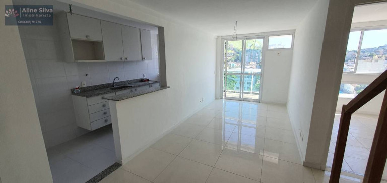 Imagem Cobertura com 3 Quartos para Alugar, 126 m² em Praça Seca - Rio De Janeiro Imagem Cobertura com 3 Quartos para Alugar, 126 m² em Praça Seca - Rio De Janeiro