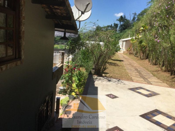 Imagem Chácara com 8 Quartos à Venda, 1.000 m² em Candelária - Volta Redonda Imagem Chácara com 8 Quartos à Venda, 1.000 m² em Candelária - Volta Redonda