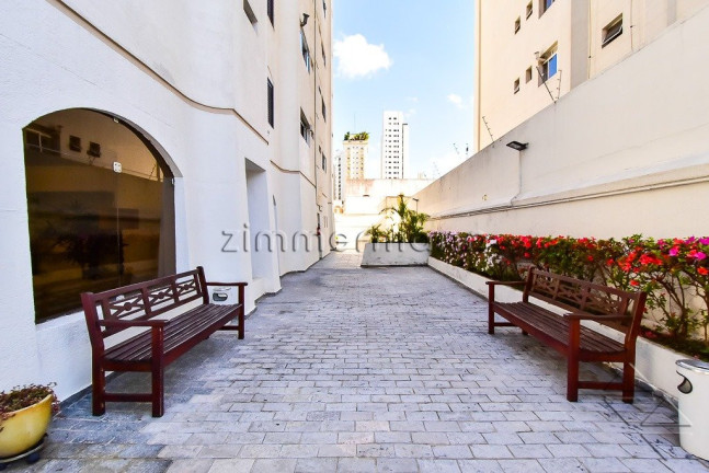 Imagem Apartamento com 3 Quartos à Venda, 212 m² em Campo Belo - São Paulo