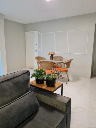 Imagem Apartamento com 2 Quartos à Venda, 65 m² em Centro - Balneário Camboriú Imagem Apartamento com 2 Quartos à Venda, 65 m² em Centro - Balneário Camboriú